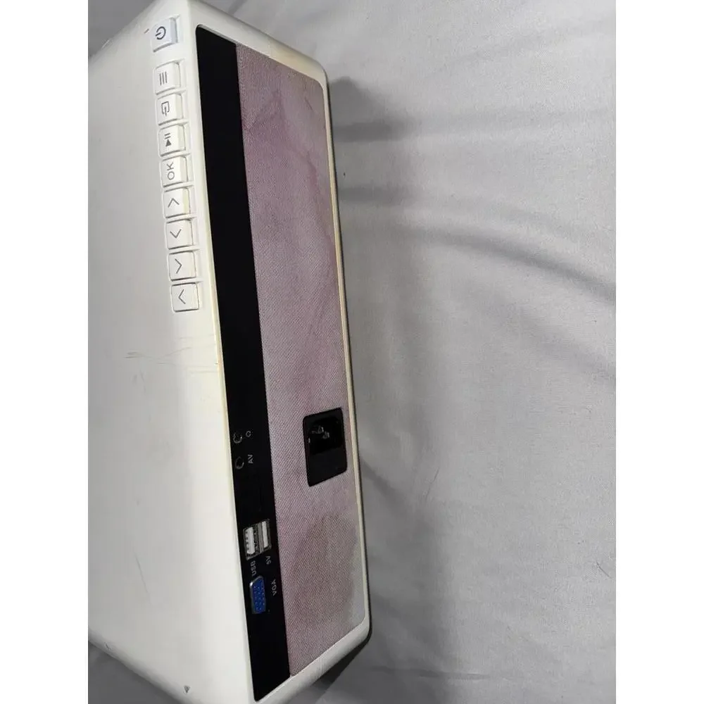 Vankyo Performance V630 Native 1080P Full HD Projector